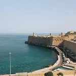 Apartman Palazzo Stella Penthouse With Jacuzzi By Vallettastay Valletta