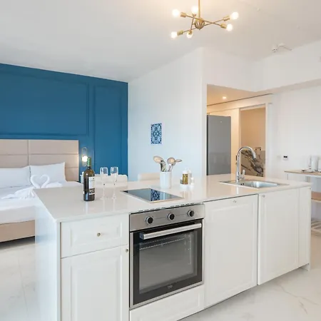 Palazzo Stella Penthouse With Jacuzzi By Vallettastay