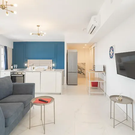 Apartment Palazzo Stella Penthouse With Jacuzzi By Vallettastay