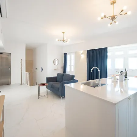 Apartment Palazzo Stella Penthouse With Jacuzzi By Vallettastay *