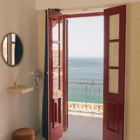 Palazzo Stella Penthouse With Jacuzzi By Vallettastay Apartment