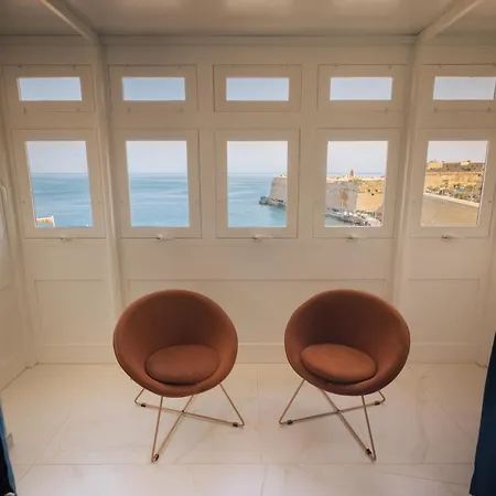 アパート Palazzo Stella Penthouse With Jacuzzi By Vallettastay *