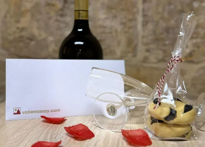 Palazzo Stella Penthouse With Jacuzzi By Vallettastay Lägenhet Valletta